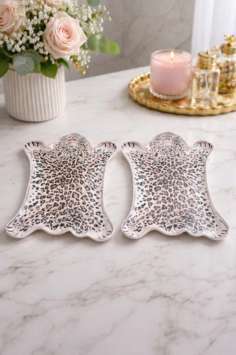 New Lot Of 2 Hard Plastic Cheetah Jungle Party BBQ Picnic Serving Plates Platter