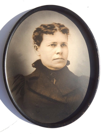 Vintage Rare Mid 1800's Antique OVAL Metal Hanging Picture 11 X 14