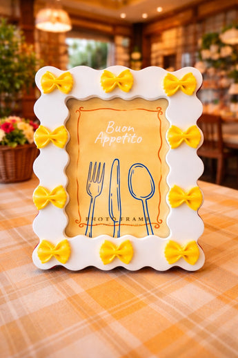 New Bow Tie Pasta Minatures 3D Room Decor Photo Picture Frame 4x6
