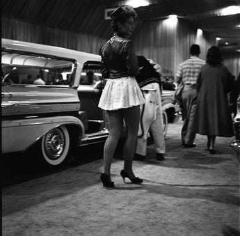 Vtg 1958 Girls & Cars Pan Pacific Auto Show Los Angeles California Photo #1187