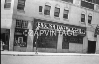 Vintage 1947 English Tavern & Grill (Windsor, Canada) Black & White Photo #106