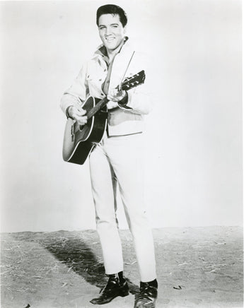 Vtg RARE Black & White Photo - Portrait of ELVIS PRESLEY Playing Guitar