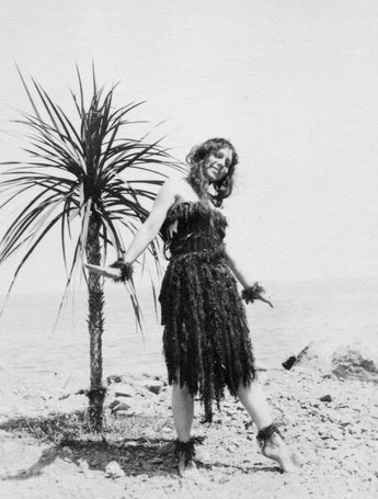 Vintage 1918 Girl In Seaweed Dress On Catalina Island Beach Photo #1816