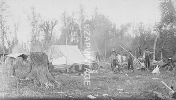 Vintage Antique 1900s REFUGEES Camping Traveling Photo #2418