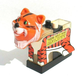 Vintage 1974 Whirley Ind. Advertising Piece Tiger Salt & Pepper Collectable