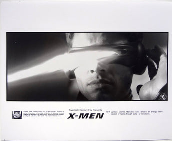 2000 X-MEN (James Mardsen) 20th Century GLOSSY BLACK & WHITE Movie Photo 8X10