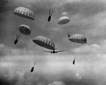 Vintage 1940s Black & White WWII Military Parachutists Photo #823