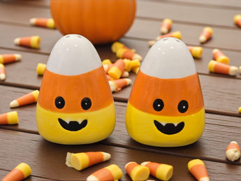 New Smiling Candy Corn Halloween Salt & Pepper Shakers Salt N Pepper Decor
