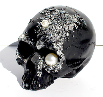 Black Silver Halloween Skull W/ Pearls Room Decor Decoration Figurine Sculpture