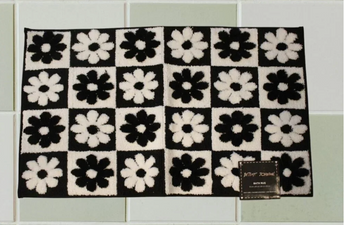 New Betsey Johnson Pink Black Perfume Soft Bathroom Bath Mat Rug Rubber Back