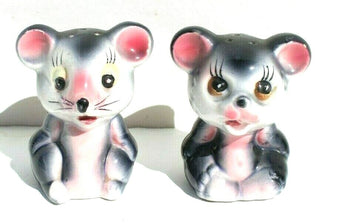 Vintage Double Sided Cat / Mouse Salt And Pepper Shakers Set Dinnerware