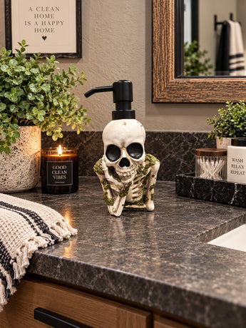 New Creepy Lights UP Skeleton In Swamp Soap Dispenser Spooky Decor Decoration
