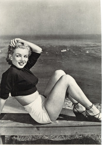 Vintage 1946 Sexy Marilyn Monroe On Beach Boardwalk Posing Photo #3030