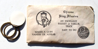 Vintage E-Z Magic Gag Joke Gift Toy Chinese Ring Coin Illusion Parlor Trick
