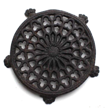 Vintage Antique CAST IRON FOOTED TABLE POT Pan Kitchen TRIVIT Ornate Primitive