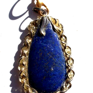 Vintage Gemstone (Agate Stone Geode Crystal) Necklace Pendant Jewelry