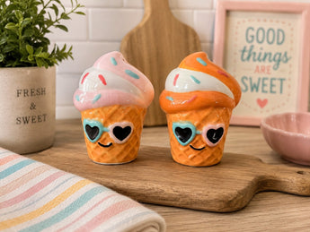 New Cute Ice Cream Cone Sprinkles Kawaii Smiling Salt & Pepper Shakers Set