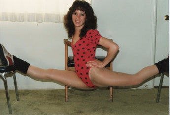Vtg 1980s Gymnast / Ballerina Girl Training w/ Splits (Olympics) #501