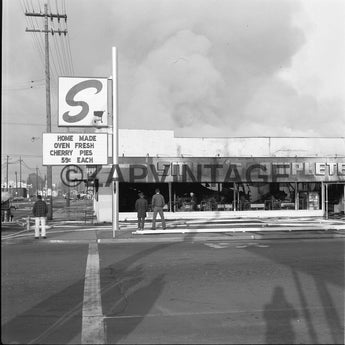Vintage 1964 Smith's Complete Pies Building After Fire Los Angeles Photo #2116