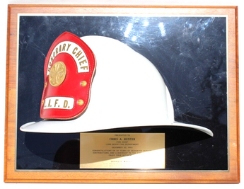 Vtg 1993 L.A.F.D. Fire Chief Fire Department Fireman Hat 30 Years Award Plaque