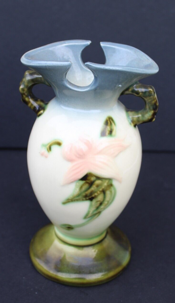 Vintage Antique Hull Pottery W4 6 1/2" Vase USA Pottery 2 Small Handled Vase