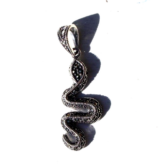 New Solid 925 Sterling Silver Slithering Snake Necklace Pendant Charm
