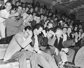 Vtg B&W 1920's - 1930's BETA PHI Frat Photo (Frat Group) Boys& Girl Hand Signals