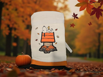 NEW Peanuts 16"x26" 2 Pk Hand Towels Embroidered Halloween Snoopy On Dog House