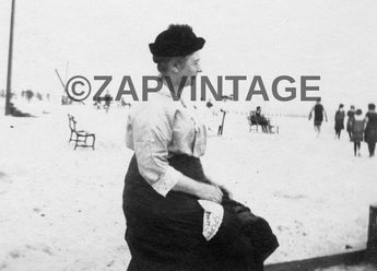 Vintage 1915 Women On Beach In Coney Island Brooklyn Photo #1824
