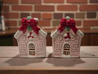 New Christmas Gingerbread House Salt & Pepper Shakers Salt N Pepper Dinning Set
