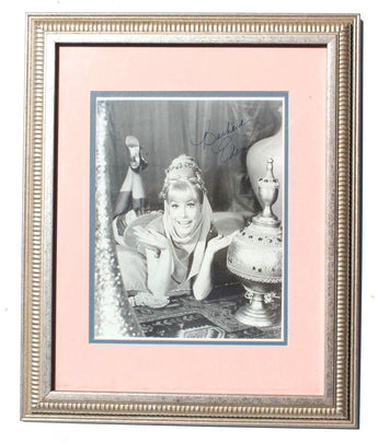 Vintage B&W Barbara Eden I Dream Of Jeannie Hand Signed Custom Framed Photo