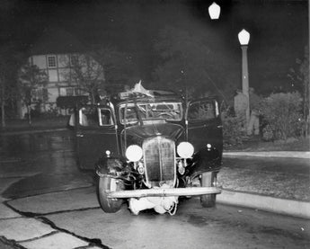 Vtg 1920s - 1930s Car Crash Accident Hits Fire Hydrant California Photo #1213