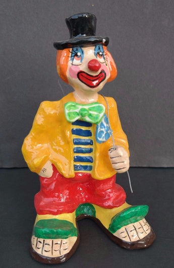 Vintage 1980's Paper Mache (Funny) Hitch Hiking Clown Table Top Statue Art