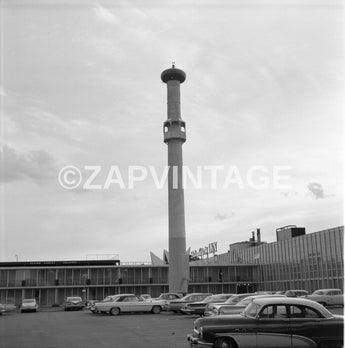 Vintage 1964 Flying Carpet Inn Hotel / Motel Tower Old Cars Photo #1968