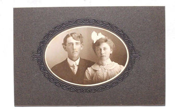 Vtg Antique Black & White 1890's Husband & Wife / Mr. & Mrs. Family Photo
