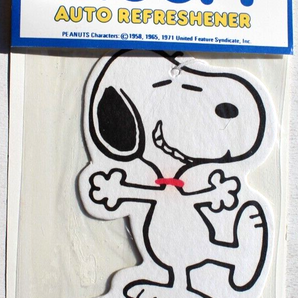 Sealed Vintage 1958 Smilie Peanuts Gang Snoopy Auto Refreshener