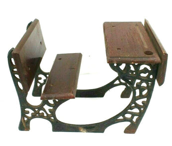 Vintage S7 American Girl Doll (Wood Cast Iron School Desk) Samantha Retired