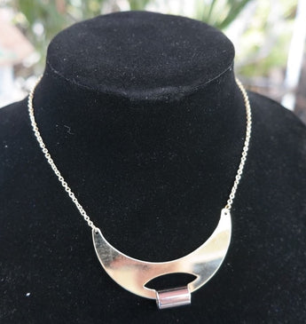 Sealed Vintage 1970's Metal Crescent Moon Abstract Jewelry Choker Necklace #2