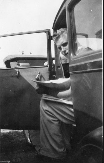 Vtg B&W 1920's - 1930's BETA PHI Frat Photo (Boy Fixing Car) Ford Model T