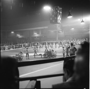 Vintage 1956 Los Angeles Braves Girls Roller Derby Game Photo #1602