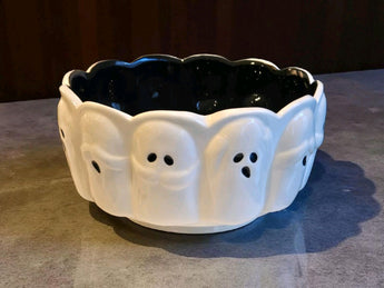 New Spooky Black & White Ghost Halloween Large Salad Serving Bowl Kitchen