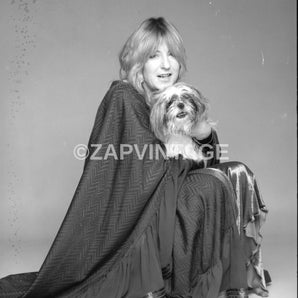 Vtg 1970's Christine McVie (Fleetwood Mac) W/ Dog Unpublished Orig Photo #2447