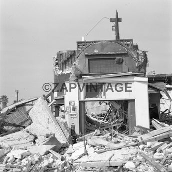 Vtg 1950s Old Venice Beach California Marks Hotel Getting Demolished Photo #2401