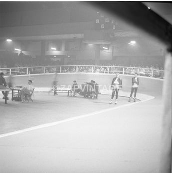 Vintage 1956 Los Angeles Braves Girls Roller Derby Game Photo #1600