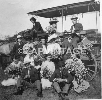 Vtg 1908 Family Wedding Photo Boys & Girls On Horse & Buggy Photo Image #1697