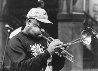 Vintage Black & White Photo Dizzy Gillespie Playing Trumpet #700