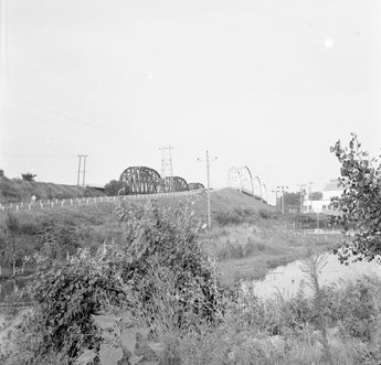 Vintage Black & White 1950's Union Pacific Missouri River Bridge Photo #1393