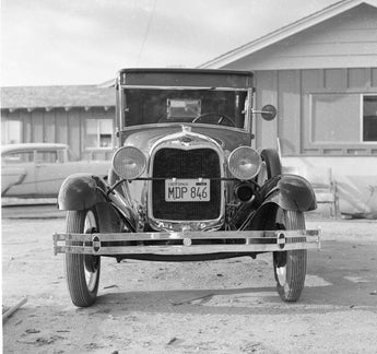 Vintage 1920 - 1930's Black & White Photo - Ford Truck Classic Car (California)