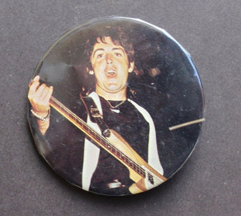 Vtg PAUL MCCARTNEY Playing Guitar Badge-A-Minit Lasalle Button Badge Pin RARE