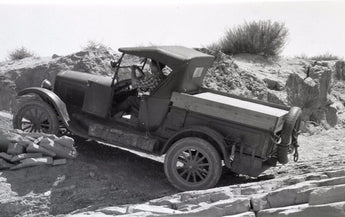 Vtg 1920 - 1930's B&W Photo - Classic Car / Truck Driving Up Hill #718